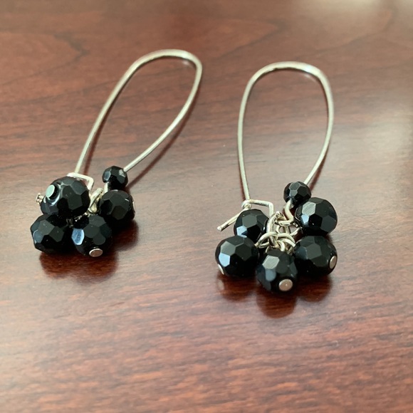 Dangling Small Beads Earrings - Picture 4 of 6